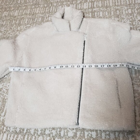 Lululemon Textured Fleece Collared Jacket in Bone Asymmetrical Zip Front S/M - Picture 11 of 12